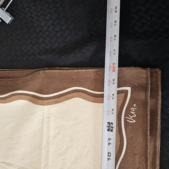 Vera Vintage Napkins Set - Picture 5 of 5